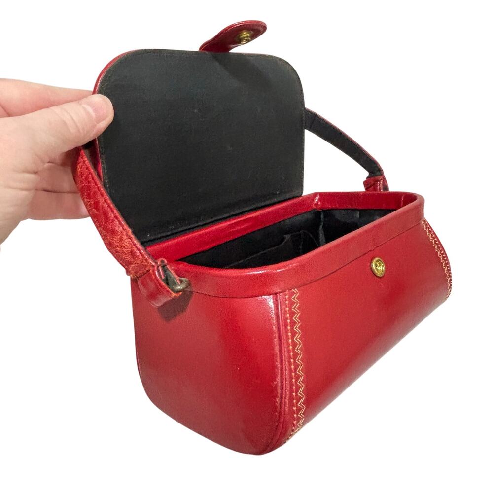 Vintage red leather box purse short handle shoulderbag unique mid century style - Picture 4 of 9
